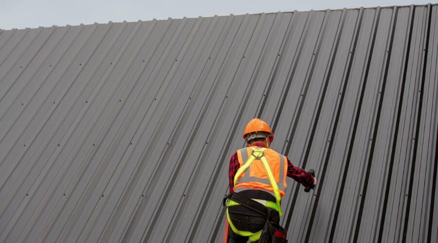 Expert Emergency Roof Repairs services in Mullinville, KS